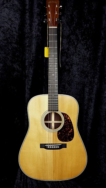 Martin D-28 Authentic 1941 VTS with Hardshell Case | Reverb