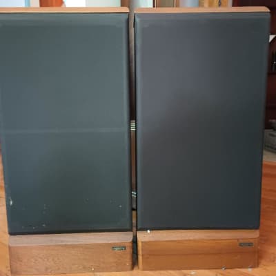 Advent Maestro speakers in good condition - 1980's | Reverb