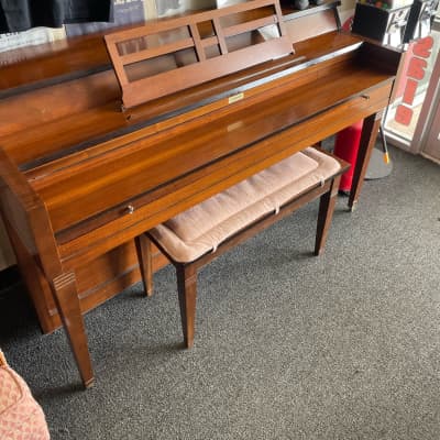 Currier Upright Console Piano image 5