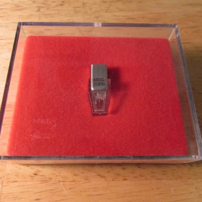 Bang & Olufsen MMC 20EN Cartridge and Stylus Unknown Silver in Original Case image 1