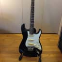 Fender Japan Stratocaster System 1 Trem. E serial Number Black