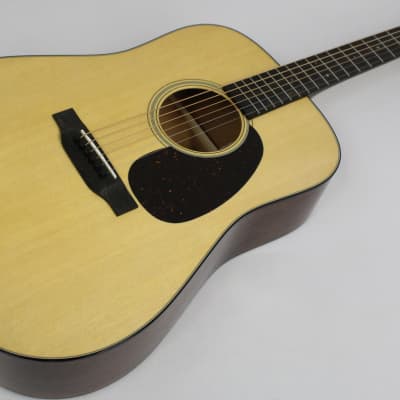 Martin D-18 Standard Dreadnought Acoustic Guitar, Natural image 2