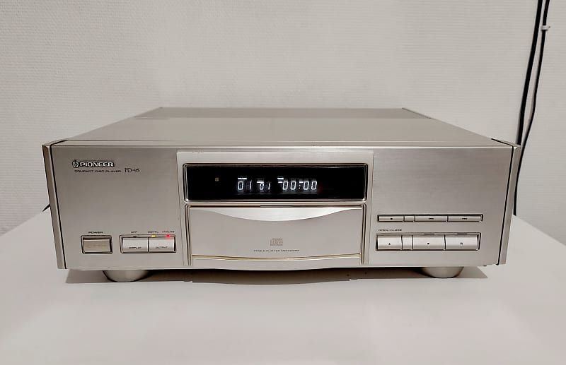 PIONEER PD-95 AUDIOPHILE CD PLAYER – JAPANESE MASTERPIECE image 1