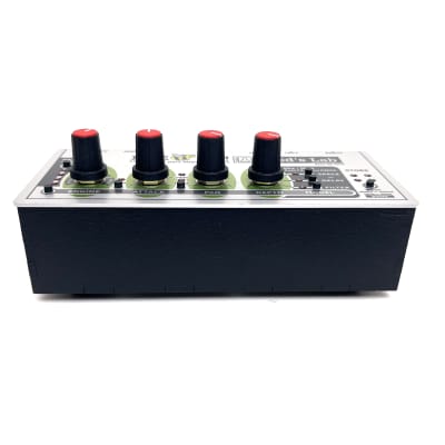 Fred's Lab Buzzzy! 16 voice 4 part poly synth Rare Buzzy