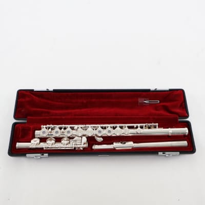 Yamaha YFL-581 925 Profesional Open Hole Flute in Solid | Reverb