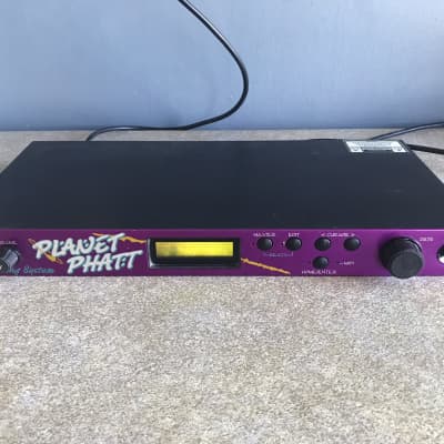 E-MU Systems Planet Phatt Rackmount 32-Voice Synthesizer