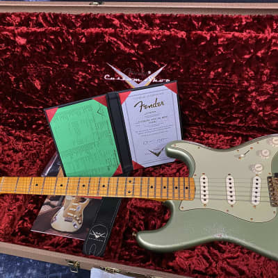 UNPLAYED ! 2024 Fender Custom Shop 1962 Poblano Stratocaster Relic Masterbuilt David Brown - Aged Sage Green Metallic - Authorized Dealer - RARE! Only 7.2 lbs - G02104 - SAVE! image 17