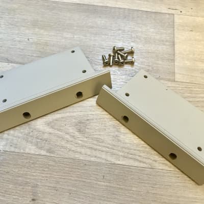 Akai S3200XL Rack Ears