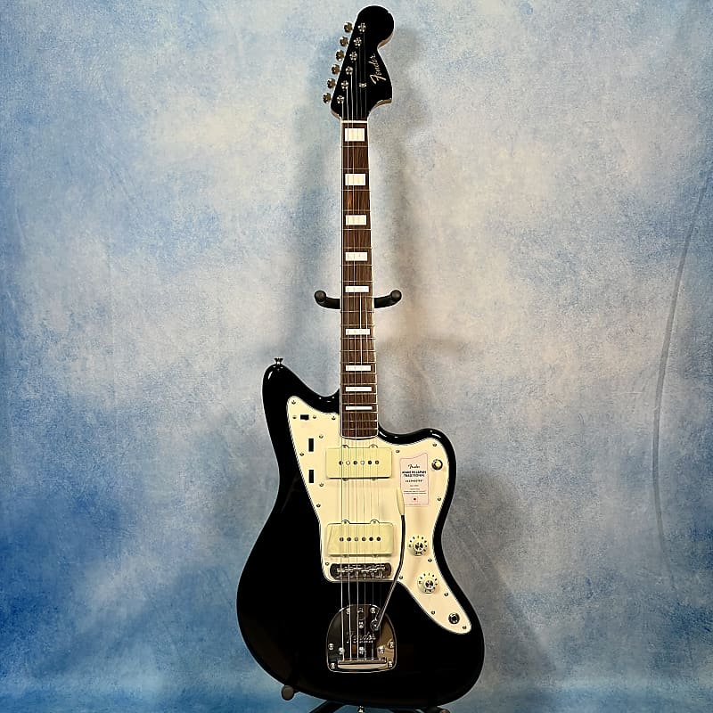 Fender MIJ Traditional II '60s Jazzmaster | Reverb