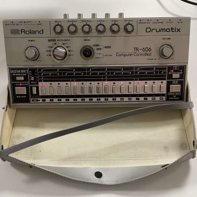 Roland TR-606 - extras