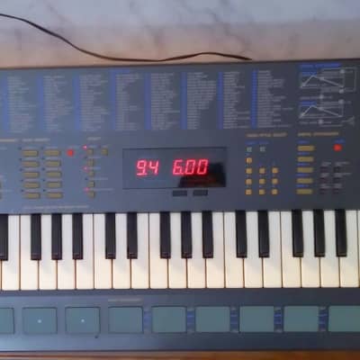 YAMAHA PSS-680 PORTASOUND 1988 2 OPERATORS FM EDIT EFFECTS PADS DRUMS RX120 MIDI 80s Vintage Retro Sound WITH ORIGINAL BOX