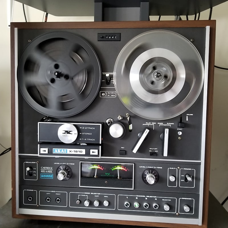 Akai X 1810D Reel to Reel with Dustcover Super Clean For Sale - US Audio  Mart