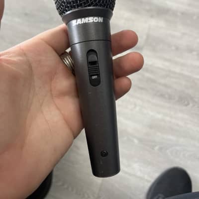 Samson S12 Hypercardioid Microphone Reverb