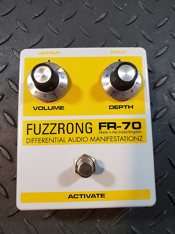 D*A*M Fuzzrong FR-70 DAM Differential Audio Manifestationz Mosrite Fuzzrite  variant