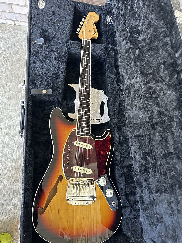 2012 Fender Mustang MG-HO セミホロー 2012 Fender Mustang MG-HO セミホロー 2012 Fender Mustang MG-HO