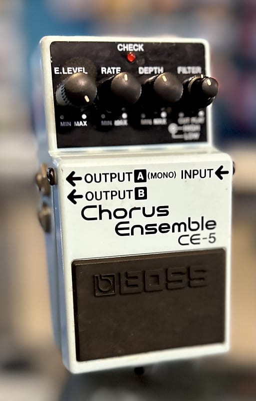 Boss CE-5