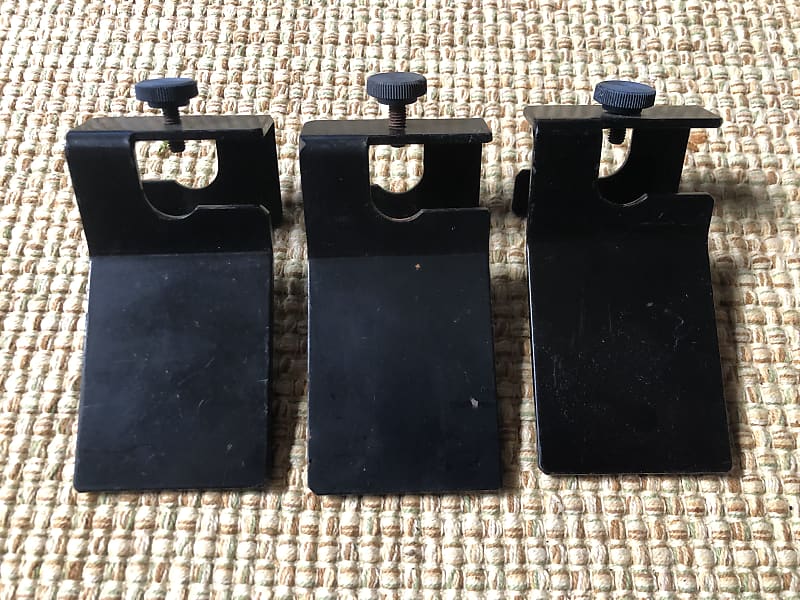 3 FURMAN SOUND H2 BRACKETS H2 BRACKETS Black Reverb