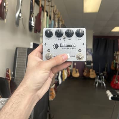 Reverb.com listing, price, conditions, and images for diamond-memory-lane-jr