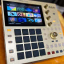 Akai MPC One - Fully-Loaded - Gold Edition