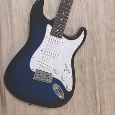 2023  Elite ® Strat Pro Style Electric Guitar "Blue Sunburst" & Hot Z-Mule Pickups® Gilmour Mod'd image 7