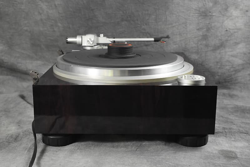 Denon DP-59M Direct Drive Turntable in Very Good Condition