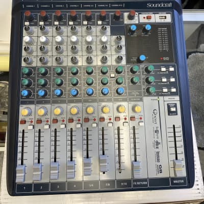 Soundcraft Signature 10 アナログミキサー Amazon.co.jp: Soundcraft アナログミキサー Signature10 【国内