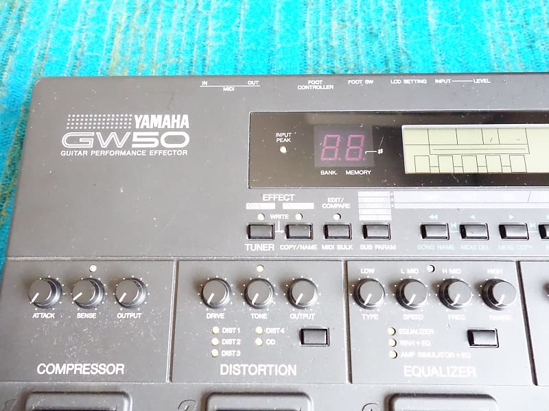 ギター YAMAHA GW50 GUITAR PERFORMANCE EFFECTOR Yamaha GW50 Guitar Performance Effector - 90's Multi Effects