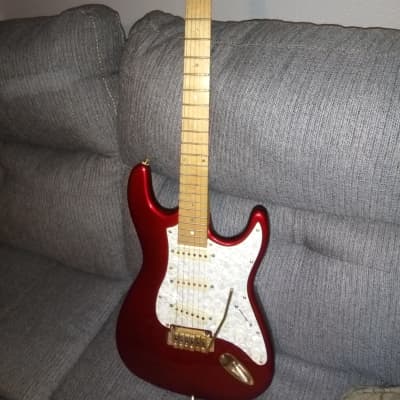 Lace "AGI" Stratocaster in Candy Apple Metallic Red. image 9