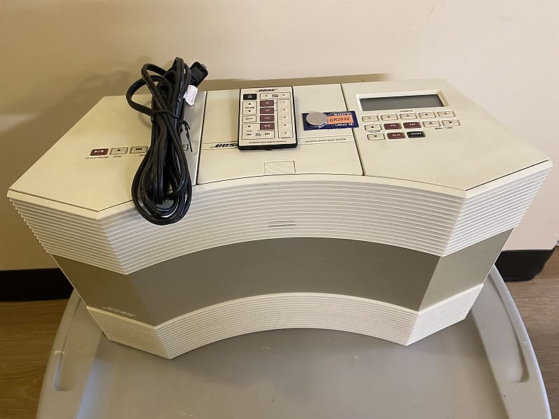 Bose Acoustic Wave Music System CD-3000  			