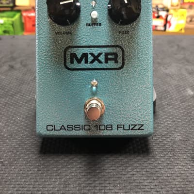 MXR Classic Fuzz M173 Guitar Effect Pedal | Reverb UK