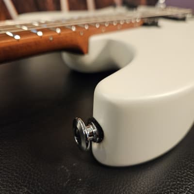 Ibanez AZ2402-PWF Prestige Guitar, Pear White Flat + Hardcase image 4