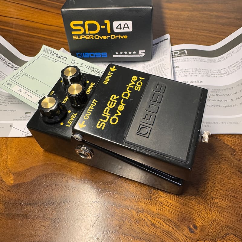 BOSS SD-1 4A 40th ANNIVERSARY 美品 Boss SD-1 4A 40th Anniversary w/Box and Paperwork