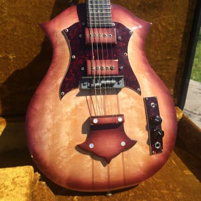 Tiny Moore’s Bob Venn Customs 5 string electric mandolin 1970s Birdseye Maple Burst image 4