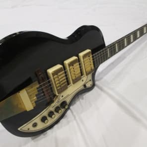 Supro tri tone store
