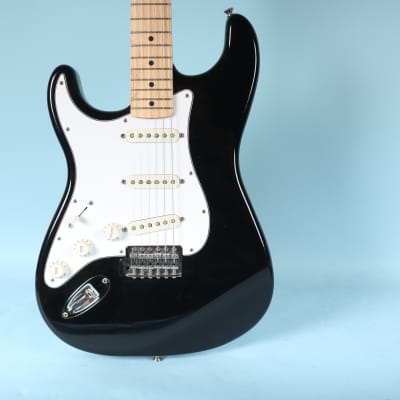 2000 Fender Stratocaster Standard Left-Handed MIM Mexico Maple Electric Guitar for sale