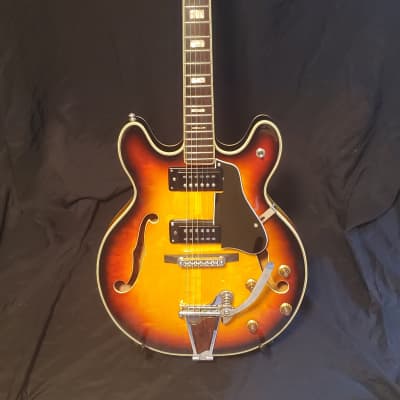 1971 Univox Badazz | Reverb