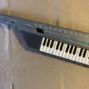 Yamaha SHS-10 Keytar FM synth MIDI 1987 Silver Grey