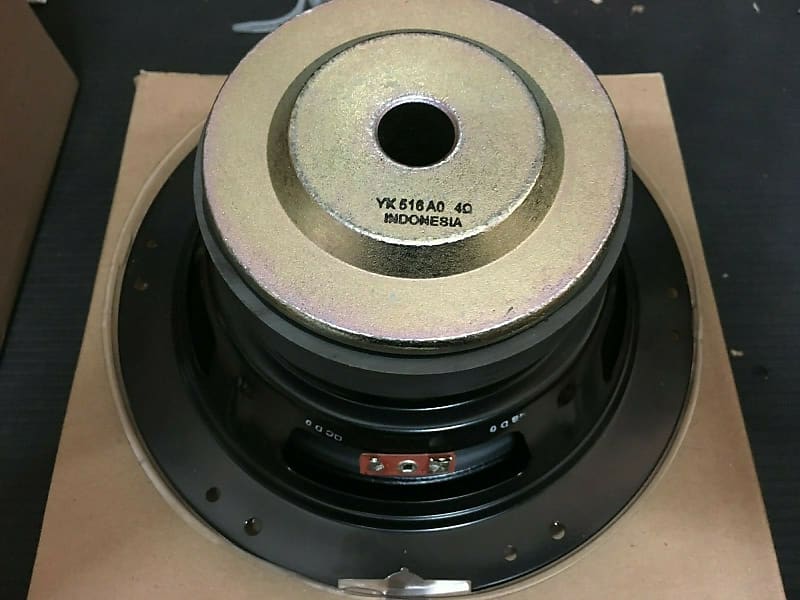 YAMAHA Original Replacement Woofer for Yamaha HS8S sub p/n YK516A00 / YF170A00 8" new //ARMENS// image 1