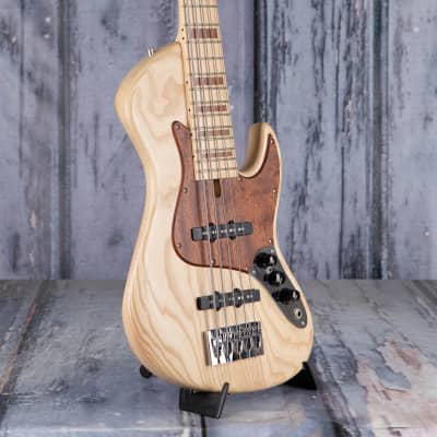 Used 2015 Rogers RBass Singlecut 5-String Bass, Natural image 2