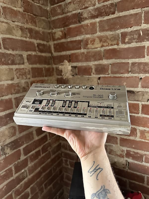 Roland TB-303 Bass Line Synthesizer Module | Reverb