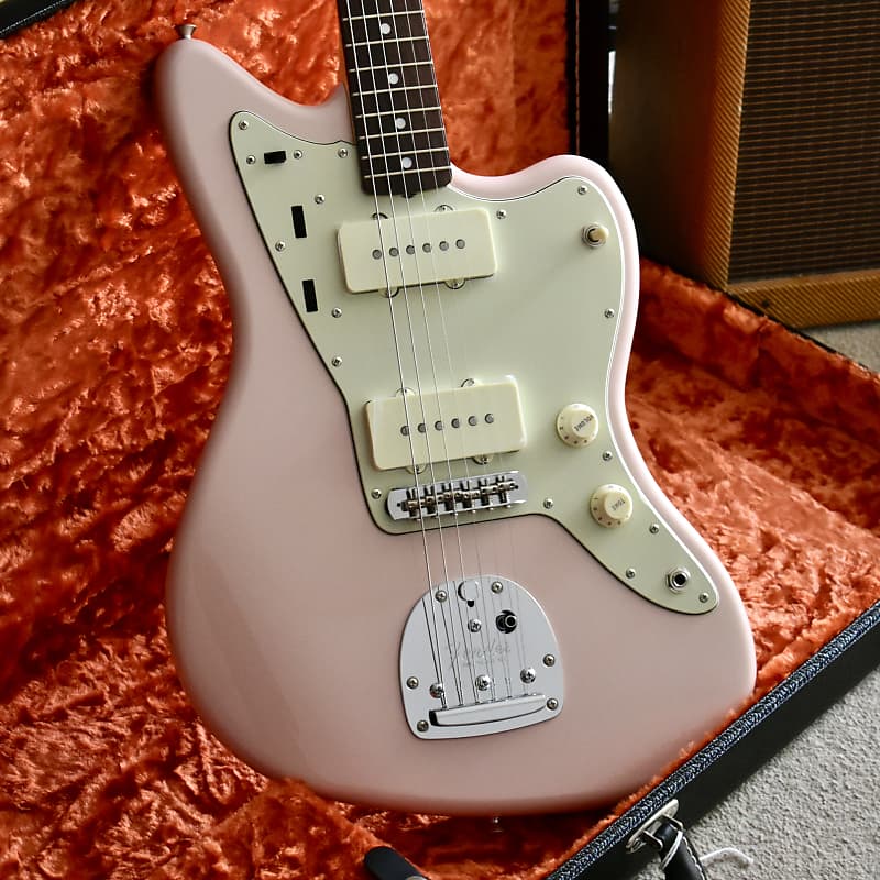 MINT 2023 Fender FSR Japan Traditional II 60's Jazzmaster Shell Pink w/MH,  MIJ, Limited, Offset
