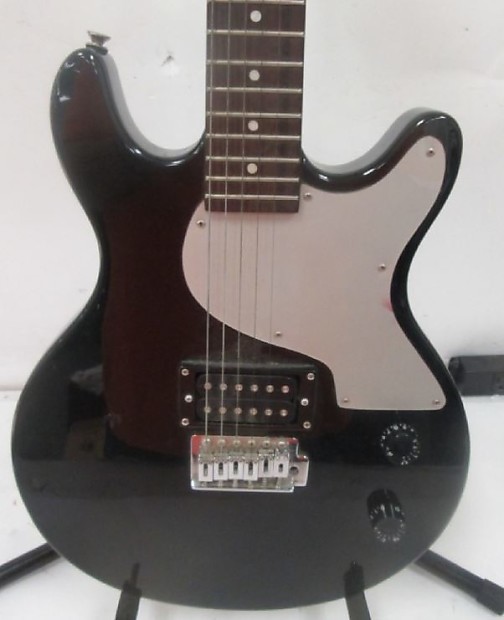 First Act ME 951 new strings shipped in lower 48 in 2 pieces assembly rewquired 80 Reverb