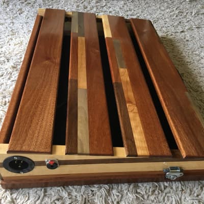 16x24 Hand-crafted guitar pedal board