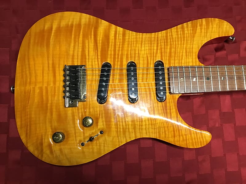 Peavey Falcon custom flame maple top 1991 - Natural | Reverb