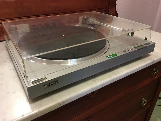 COMBO (1980) Sony STR-VX750 Reiceiver - PS-LX5 Turntable