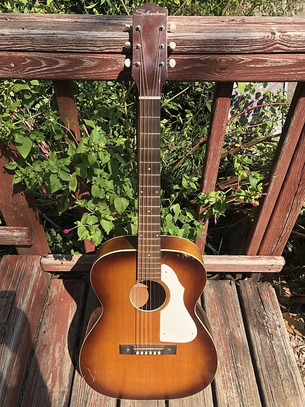 Silvertone 319 1960s Natural Reverb