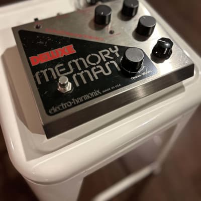 Electro-Harmonix Deluxe Memory Man Big Box 2000s image 2