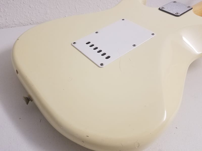 Squier by Fender MIJ Squier Stratocaster Strat E Series