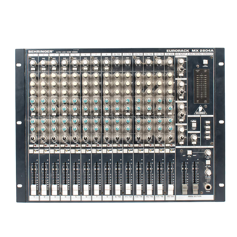 Behringer Eurorack MXB1002 10 Ch, 2 Bus Mixing Console - mains