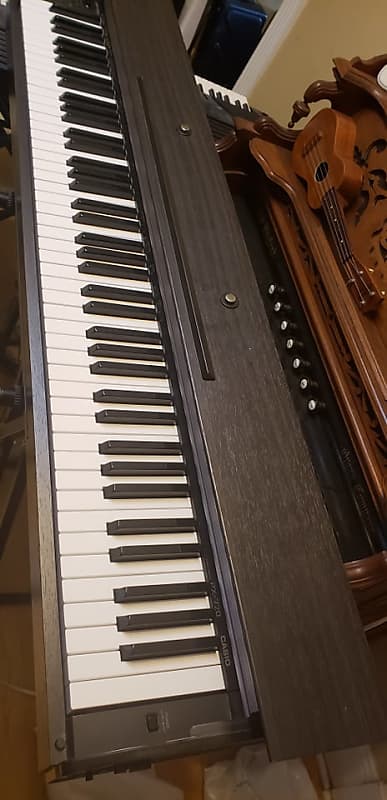 Casio Privia PX-720 Professional 88 Weighted-Key Keyboard